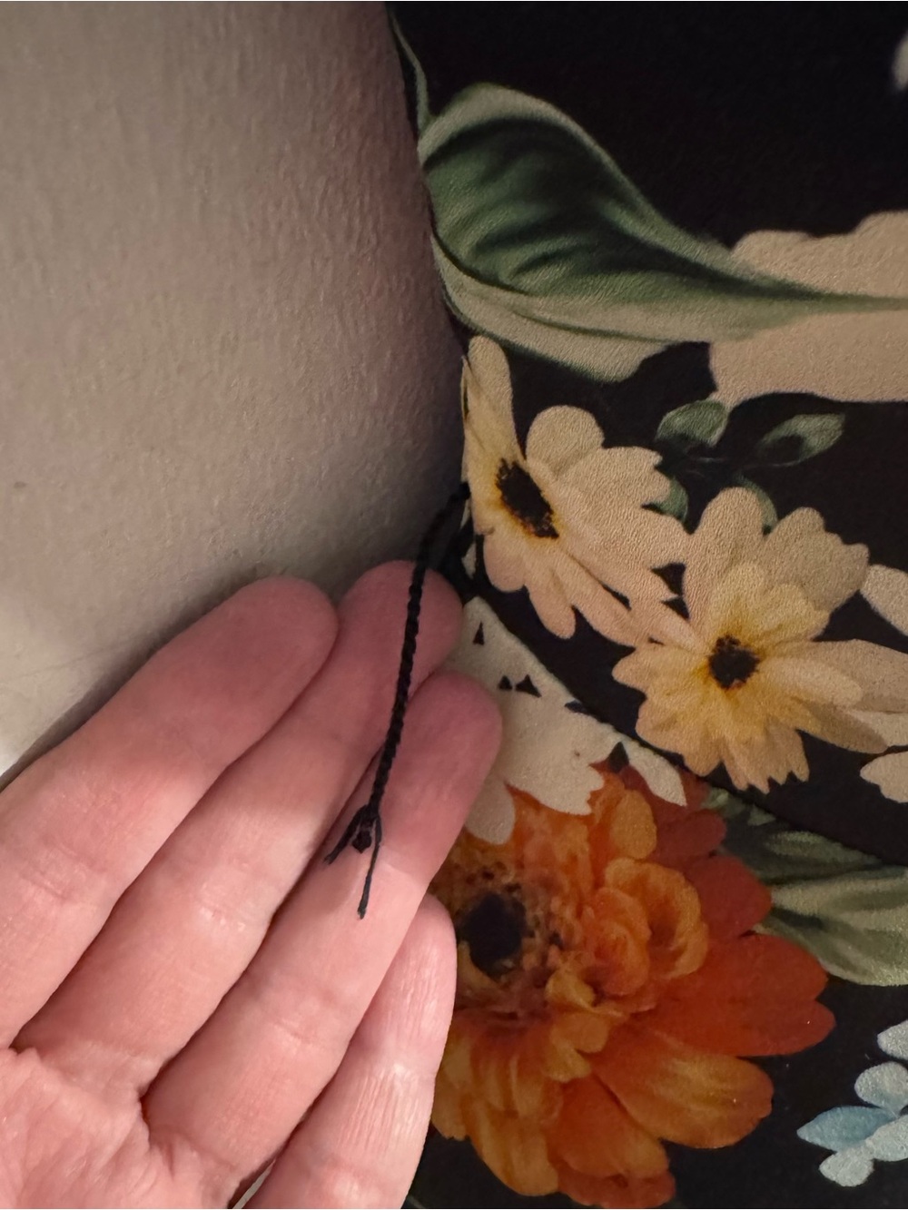 Floral Yumi Kim Romper XL - Picture 4 of 8